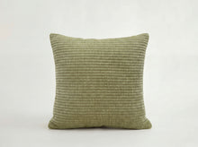 Charger l'image dans la galerie, Piper Cushion
